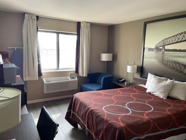 Motel Super 8 By Wyndham Alton Exteriér fotografie