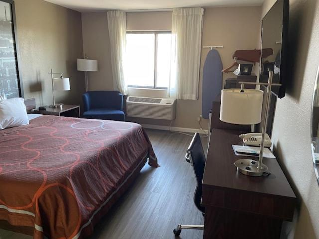 Motel Super 8 By Wyndham Alton Exteriér fotografie